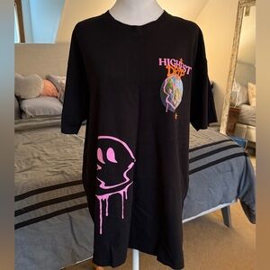 Fashion Nova Black Tee with Pink and Orange Accents